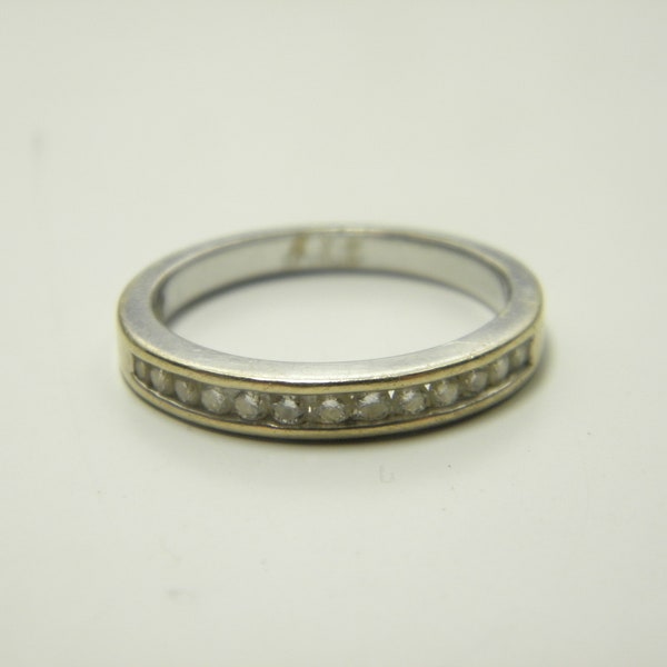 Solid 18ct Gold Diamond Eternity Ring Heavy UK Size M 1/2 US Size 6.5 Lovely Vintage Condition FREE post