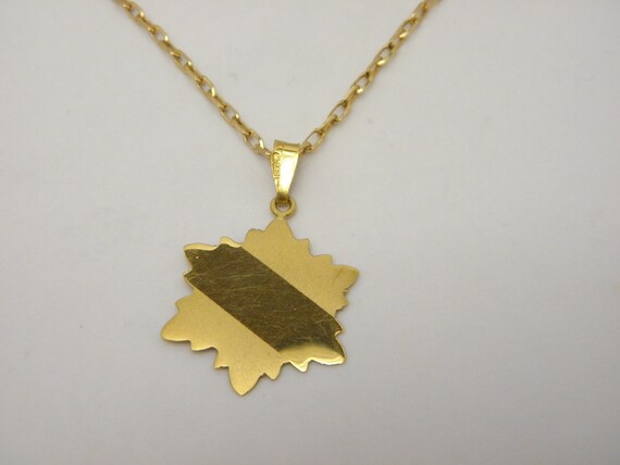 Heavy Solid 18ct Yellow Gold Snowflake Pendant Ne… - image 2