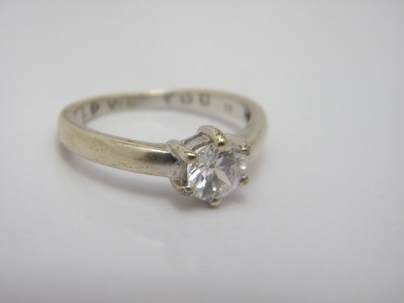 Solid 9ct White Gold White Gemstone Solitaire Eng… - image 2