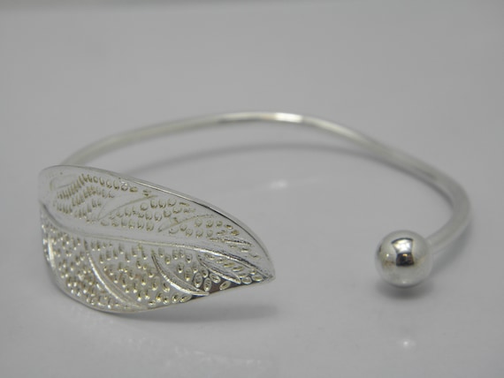 Solid 999 Silver Floral Torque Bangle Lovely Vint… - image 1