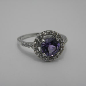 Sterling Silber 925 Amethyst & Weißer Edelstein Halo Ring UK Größe 0 1/2 US Größe 7,5 Schöner Vintage Zustand