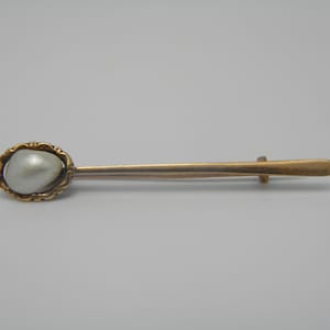 Large Solid 14ct Yellow Gold White Pearl Brooch Pin Lovely Vintage Condition