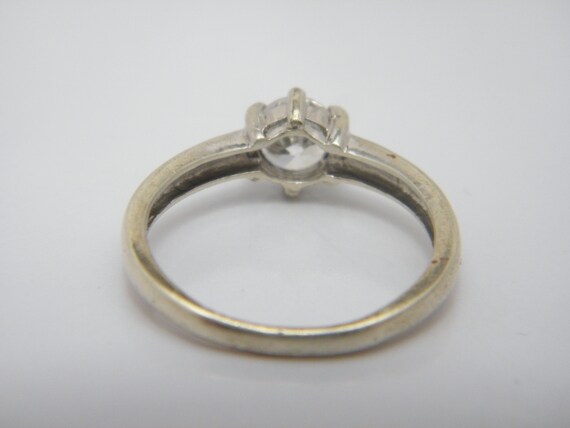 Solid 9ct White Gold White Gemstone Solitaire Eng… - image 5