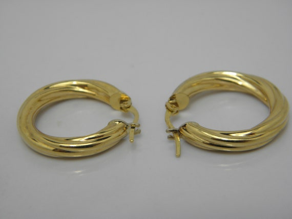 Solid 18ct Yellow Gold Hoop Earrings Lovely Vinta… - image 4