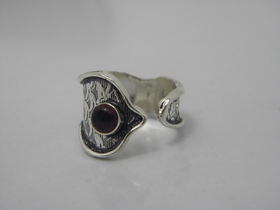 Sterling Silver Gothic Garnet Torque Ring Size L … - image 1