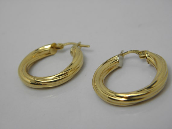 Solid 18ct Yellow Gold Hoop Earrings Lovely Vinta… - image 3