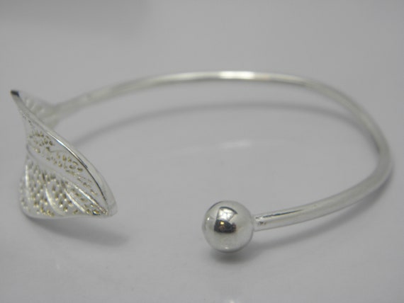 Solid 999 Silver Floral Torque Bangle Lovely Vint… - image 3