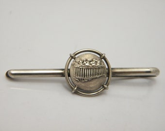 950 Britannia Silver Greek Temple Brooch Pin Lovely Vintage Condition FREE post