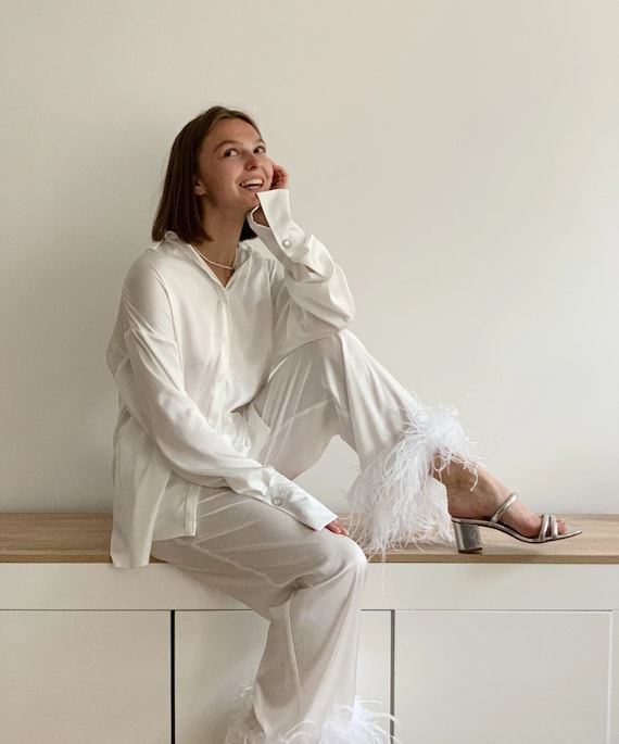 Personalized Silk Bride Pajama Set Bridesmaid Pajama Set Silk Long Feather Pajama Set Wedding Long Pants Set Bridesmaid Pjs Etsy Canada