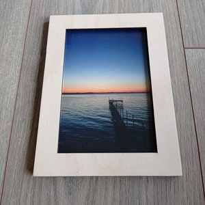 Picture frame wall hung horizontal or vertical for 10x15 cm (can be enlarged) photo template laser cut digital vector file dxf svg format