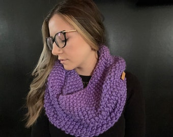 The Sonder infinity scarf