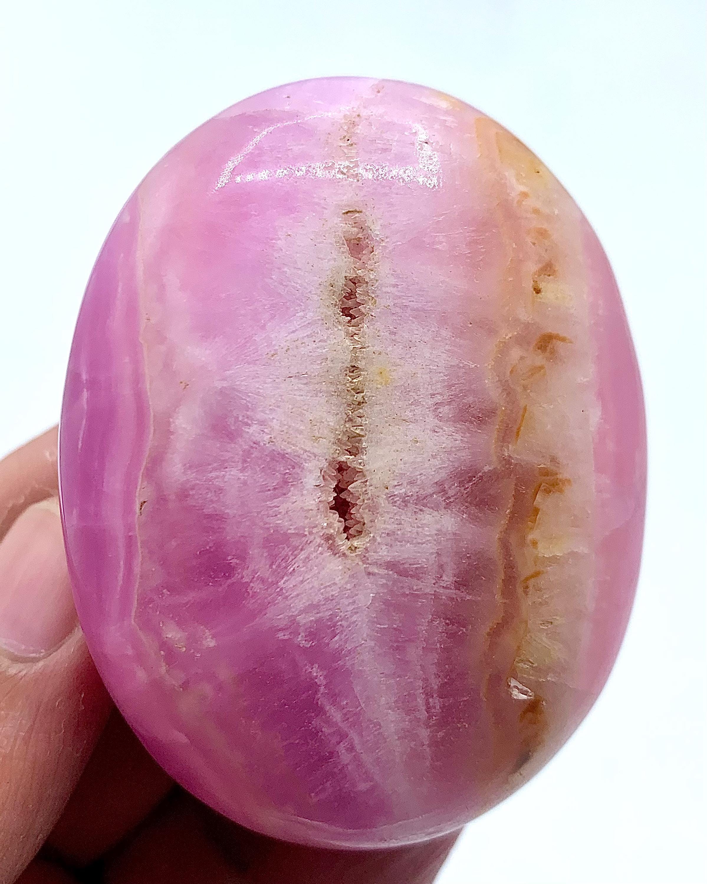 ピンクアラゴナイトパームストーン - ヒーリングクリスタルギフト（126
