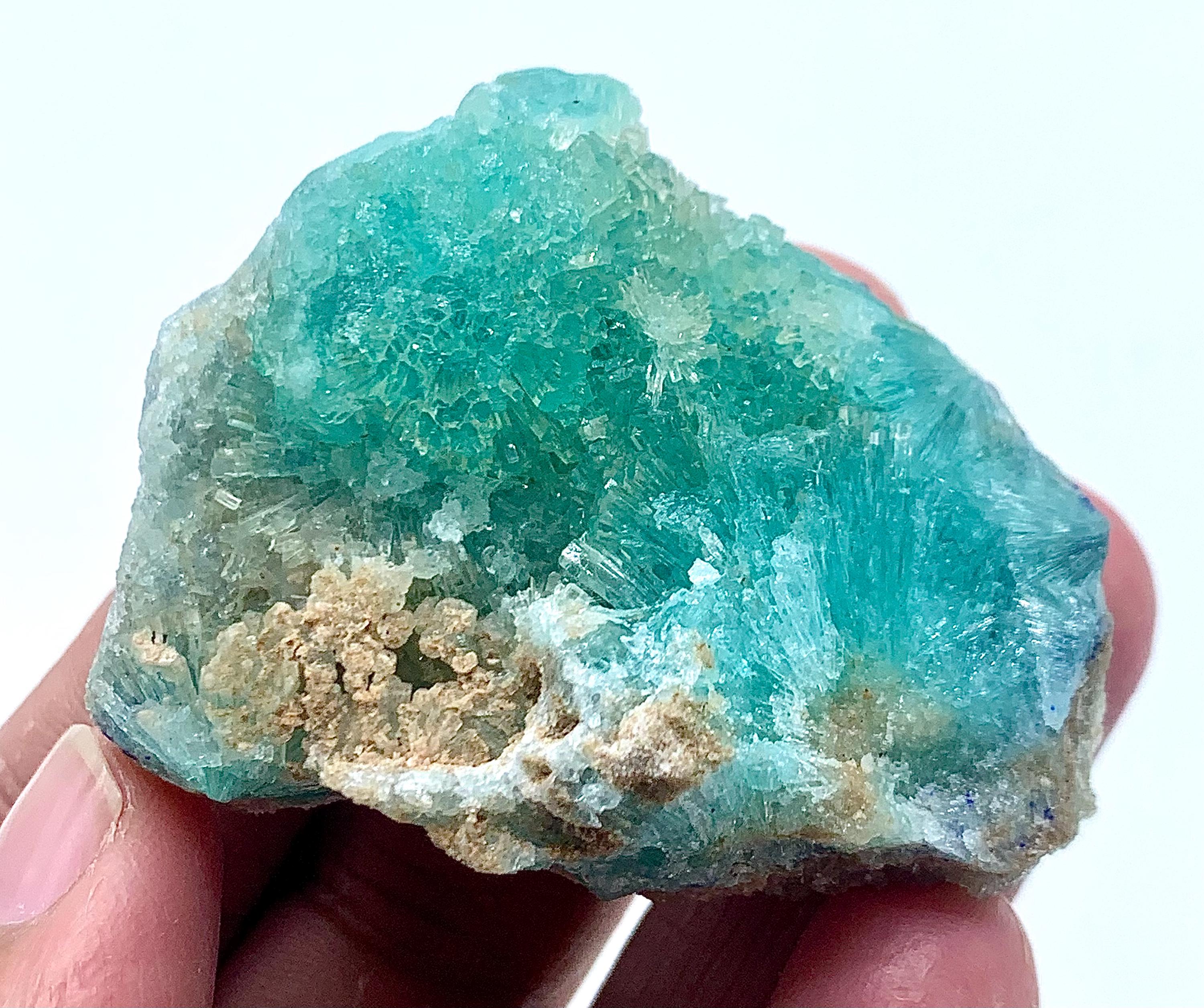 62グラム ユニークな形状のアラゴナイト結晶標本 本物の結晶標本