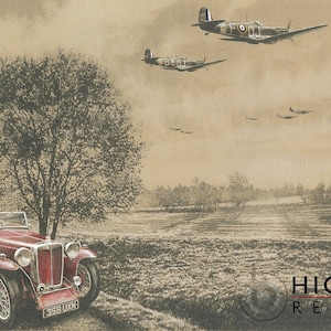 Könnte beinhalten: Sepiafarbene Illustration eines roten Oldtimer-Cabrios auf einer Landstraße, mit Jagdflugzeugen aus der Zeit des Zweiten Weltkriegs am Himmel. Das Auto hat ein klassisches Design. Der Text "HIGH REVS" befindet sich unten rechts.