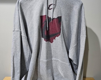 Vintage Teespring Custom Cleveland Cavaliers design sweatshirt in size 4XL NBA