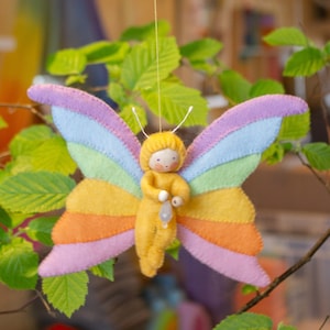 Rainbow butterfly PDF pattern Dutch and German