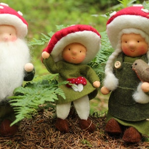 Forest gnome child PDF pattern Dutch, English and German