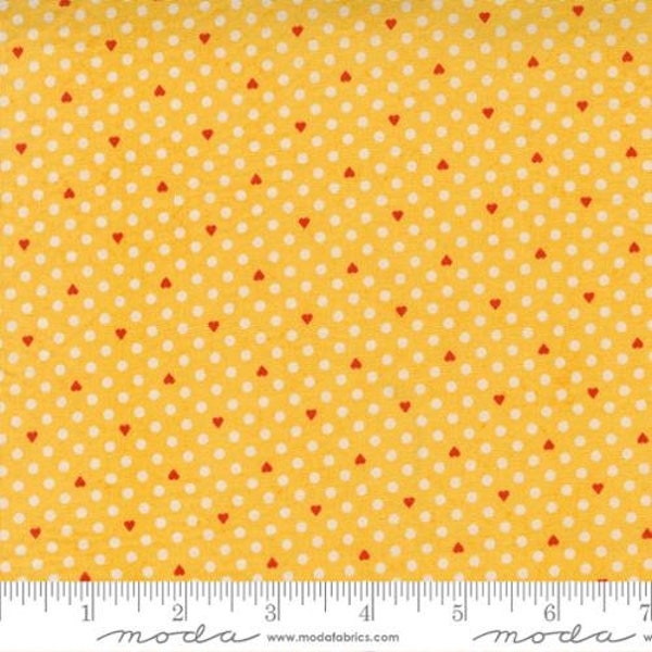Frankie, Naive Goldie, Modern Dot Heart, Fabric priced by the  HALF yard, Moda, 30675-20