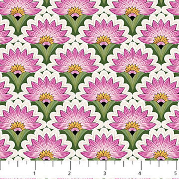 Water Lilies Cream with Pink Scallops Fabric by the HALF Yard, Northcott DP25061-28