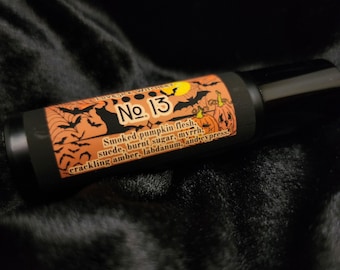 No. 13 Perfume - geräuchertes Kürbisfleisch, verbrannter Zucker und dunkle Harze