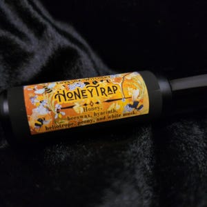 Honeytrap Perfume - honey, beeswax, spring flowers - your choice of perfume oil, body mist, or parfum