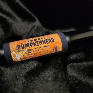 Pumpkinhead Perfume - soft, frosted pumpkin pecan cookies