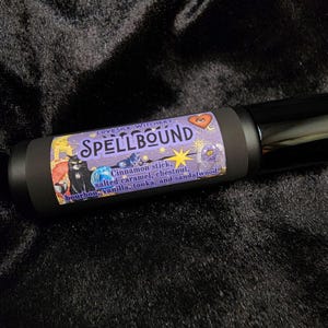 Spellbound Perfume - salted caramel chestnuts, vanilla bourbon, and sandalwood