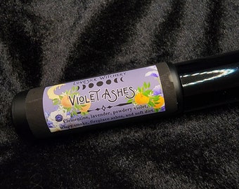 Parfum Cendres de violette - violette poudrée, cendres de cheminée et saleté douce