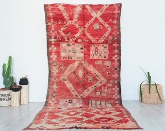 Vintage Red Boujaad Rug, Authentic Moroccan Rug, 4.9 FT x 10.1 FT