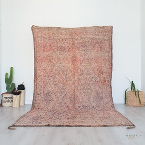 Vintage Pink Beni Mguild Rug, Authentic Moroccan Rug, 6x10 FT