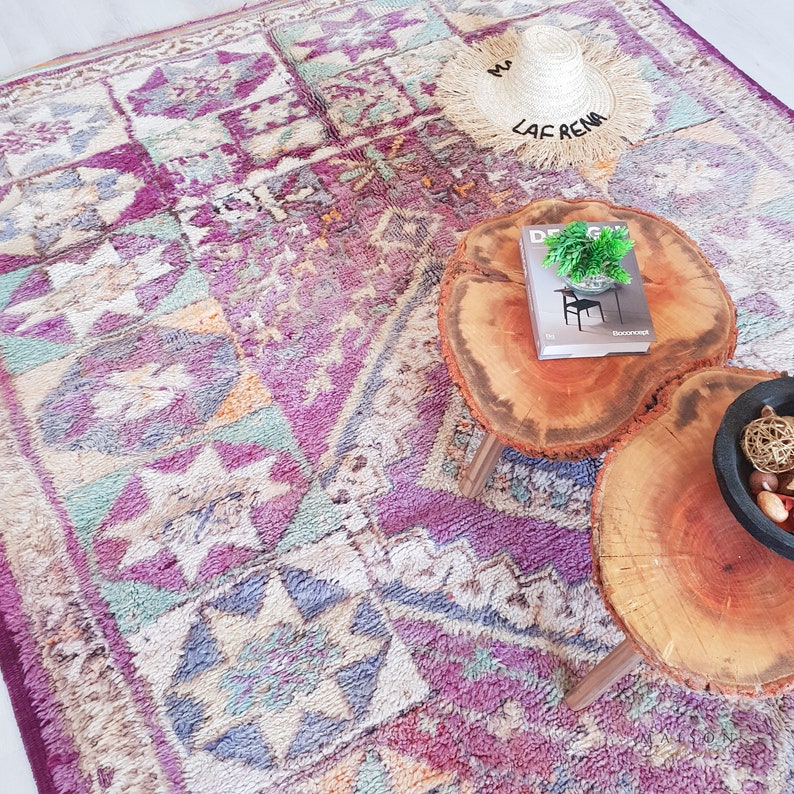 Vintage Marokkanischer Teppich, Authentischer Lila Boujaad Teppich Bild 1