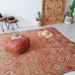 Vintage Red Boujaad Rug, Authentic Moroccan Rug, 6.2 FT x 9.3 FT