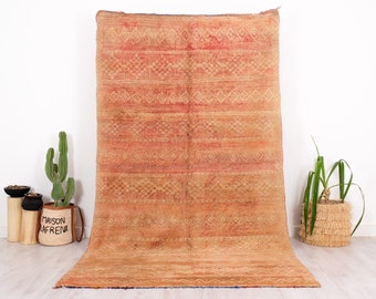 Vintage Moroccan Rug, Authentic Boujaad Rug, 5x9 FT