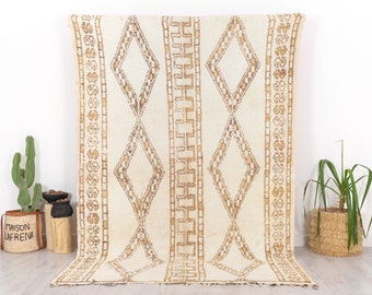 Vintage Beni Ourain Rug, Authentic Moroccan Rug, 6x9 FT