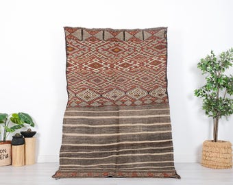 Vintage Moroccan Rug, Authentic Kilim Rug, 5x8 FT