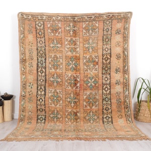 Vintage Moroccan Rug, Authentic Boujaad Rug, 6x9 FT