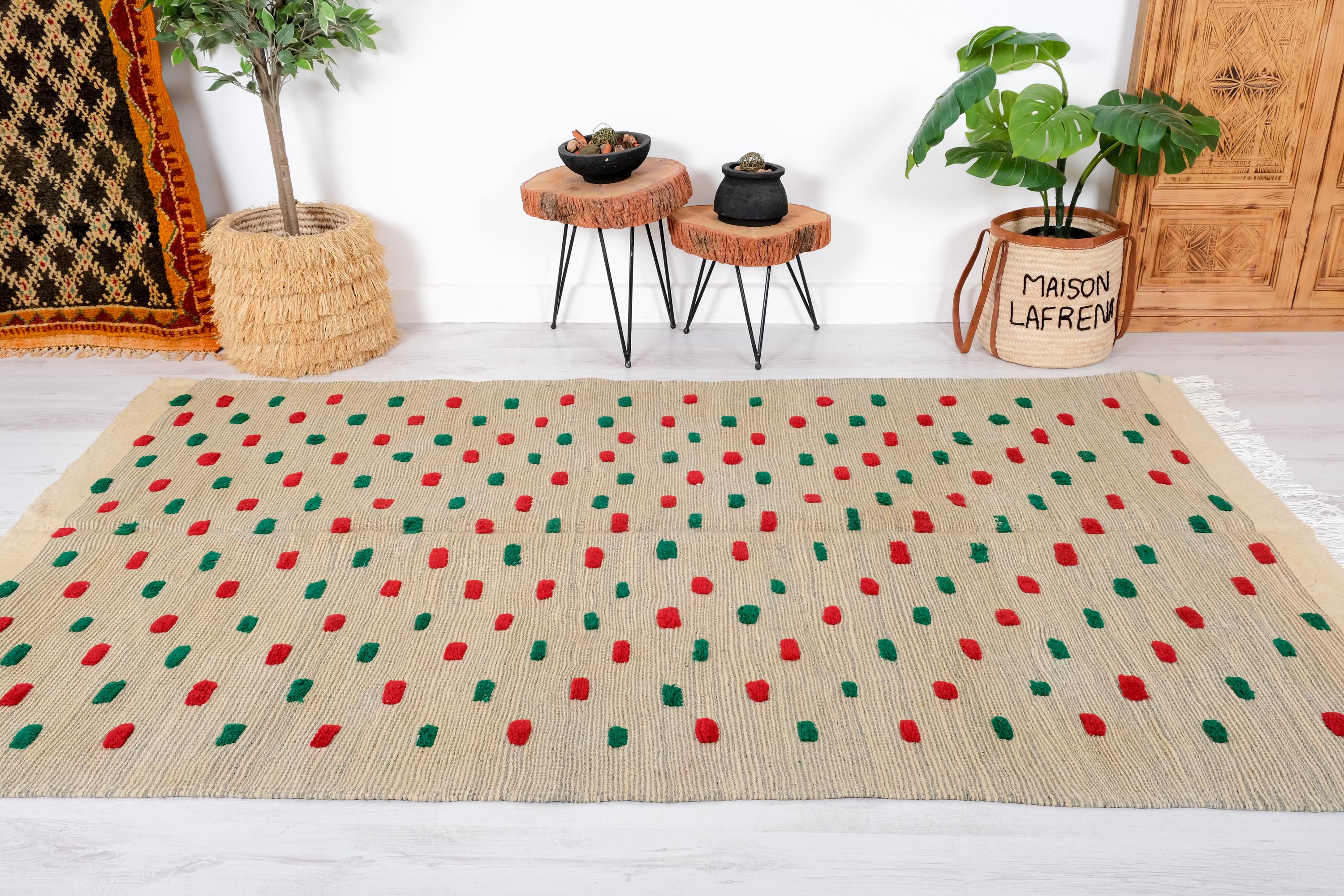 Vintage Taznakht Rug, Authentic Kilim Moroccan Rug, 5x8 FT - Etsy