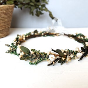 Eucalyptus & Baby&#39;s Breath Flower Crown: Dried Greenery Bridal Tiara