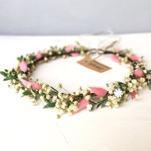 Couronne de fleurs rose et verte, couronne de fleurs sèches, couronne de fleurs sauvages, couronne de tête rustique, couronne de fleurs jaunes, baby shower, couronne de fille, fille de fleur