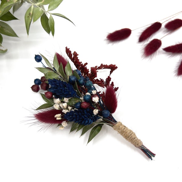 Burgundy dried flower boutonniere, Flower Buttonhole, Groomsman boutonniere, Rustic wedding, Burgundy and navy blue boutonniere