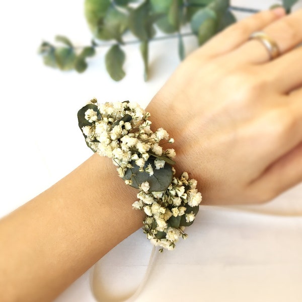 Eukalyptus Handgelenk Corsagen, Schleierkraut Corsage Armband, Trockenblumen Hochzeit Accessoire, Handgemachtes Brautjungfer Blumenarmband