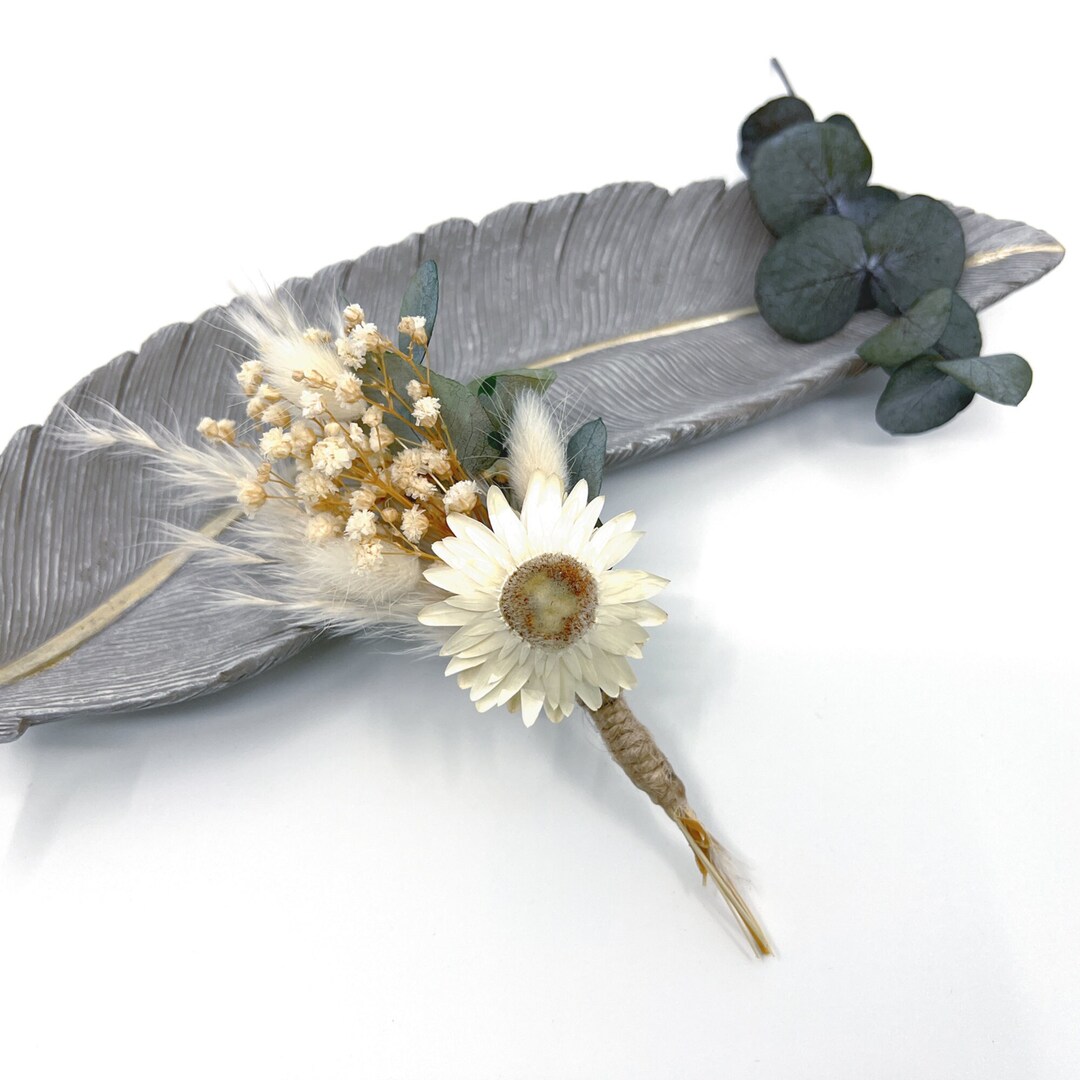 Ivory Dried Boutonniere Pampas Grass Boutonniere Straw Etsy
