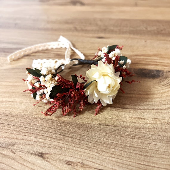 Dried Flower Burnt Orange Corsages, Baby Breath Corsage Bracelet, Dry  Flower Bracelet, Handmade Bridesmaid Wrist Corsages, Mother Bracelet 