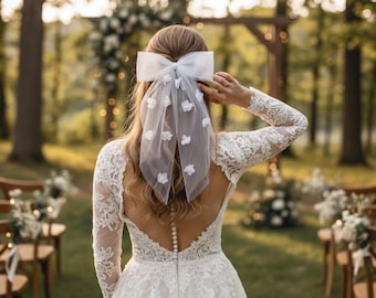 Bloem Tule Bruidsstrik Haarsluier - Witte elegante strik Clip - Haarstukje bruid bruiloft