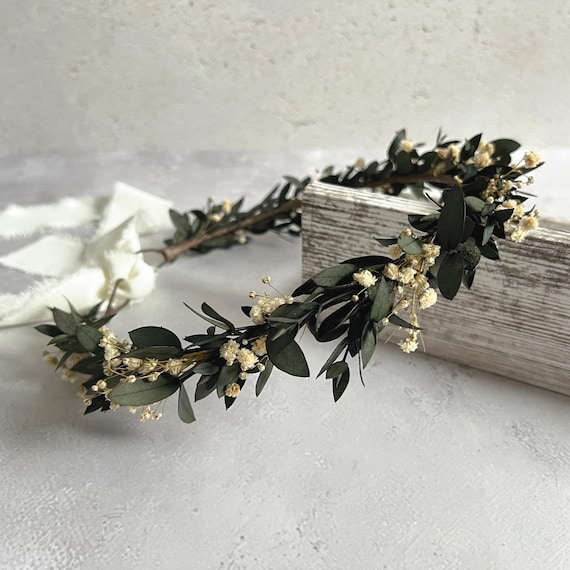 Green Floral Crown, Eucalyptus Wedding Headpiece, Minimal Boho Bridal Hair Wreath, Rustic Garden Wedding Crown