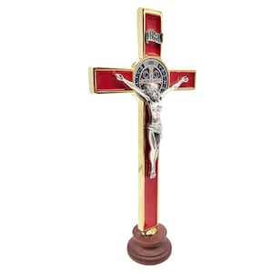 Cruz de pie del crucifijo de San Benito 8" Made in Italy Rojo