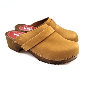 DINA Swedish clogs with Nubuck leather cognac