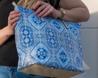 Ensemble de sacs sac à bandoulière en cuir synthétique grand et petit design carreaux peints - Portugal -