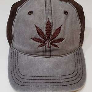 Embroidered Hat With Leaf