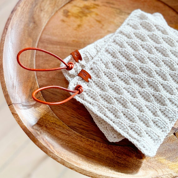 CROCHET PATTERN | Potholder Potholders Hot Pad Modern Crochet | Extra Thick Potholders Crochet Pattern In Textured Stitch